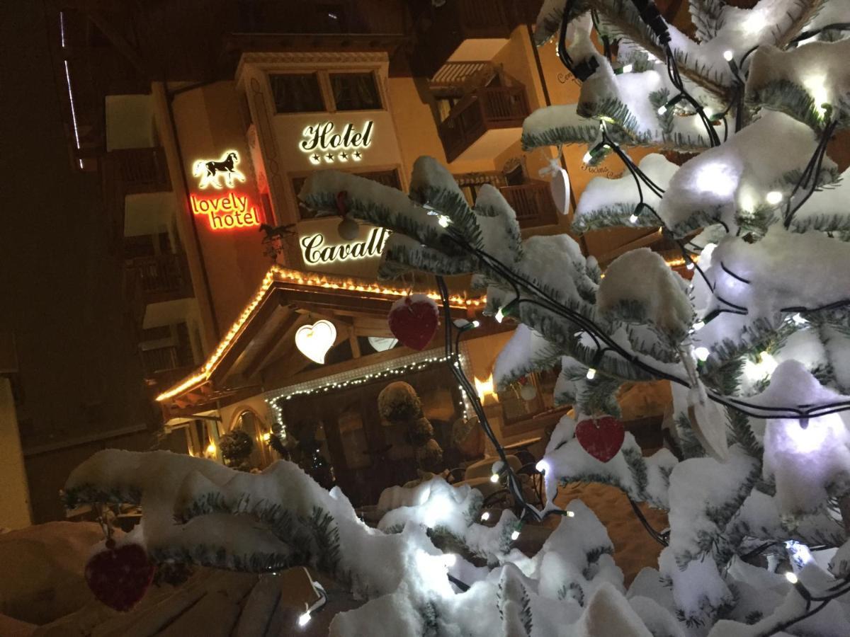 Cavallino Lovely Hotel Andalo Bagian luar foto