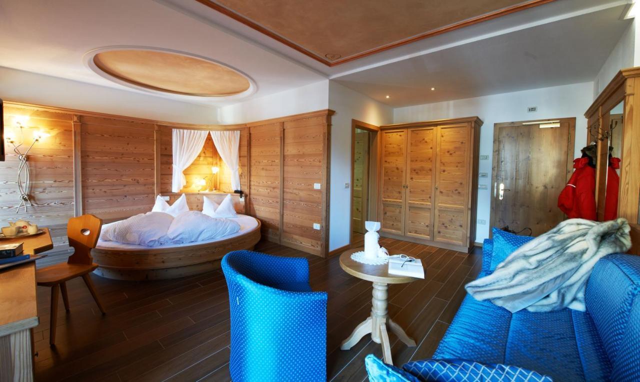 Cavallino Lovely Hotel Andalo Bagian luar foto